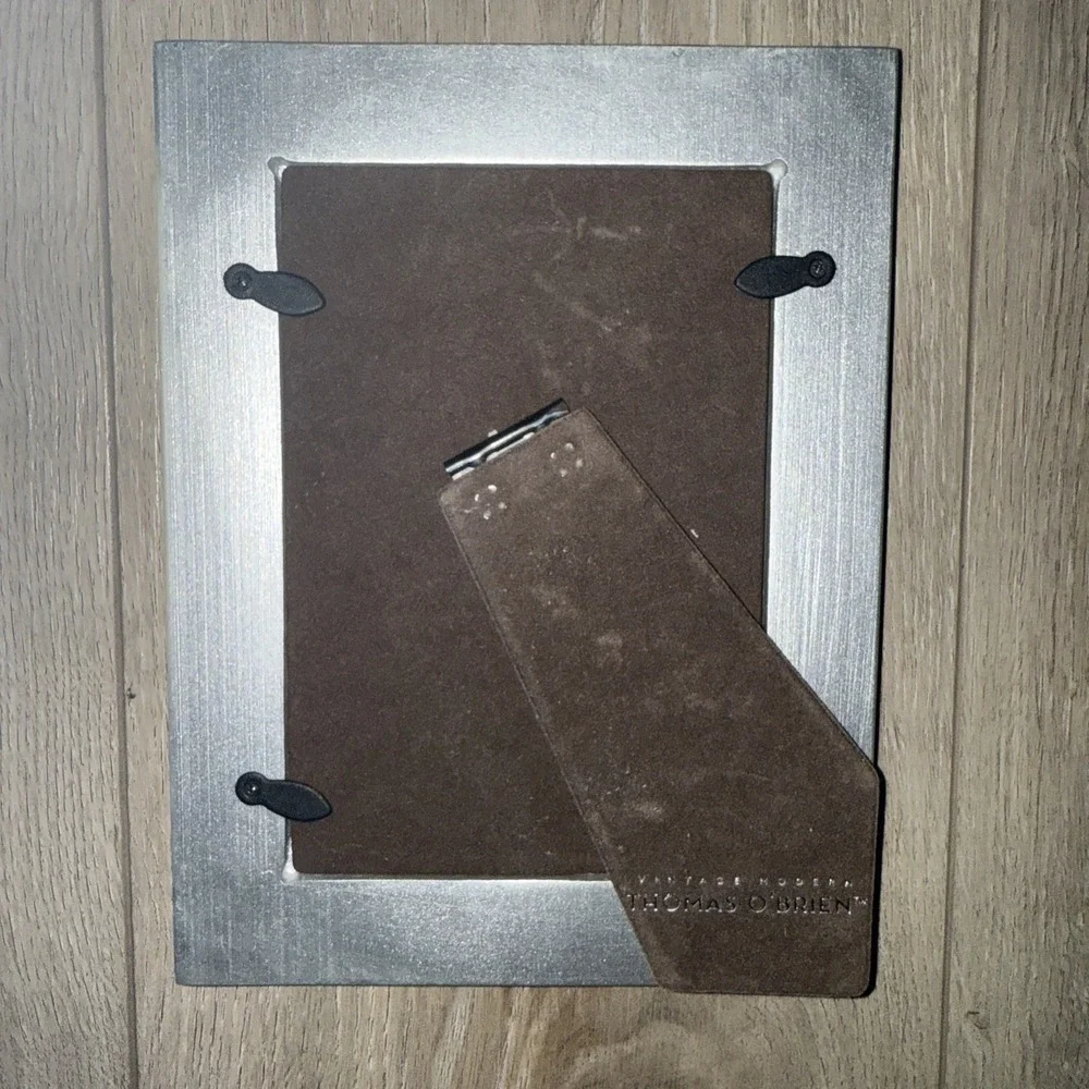 Vintage Modern Thomas O'Brien‎ Metal Silver Photo Frame 4x6